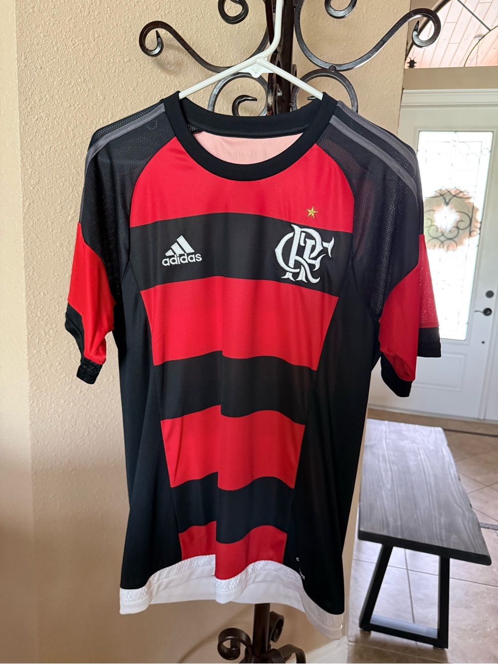 Adidas Men’s Red & Black Striped CRF Guaravita soccer Jersey S